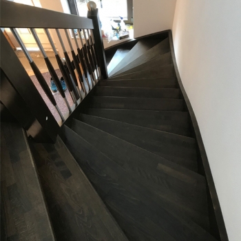 Halbgewendelte Treppe