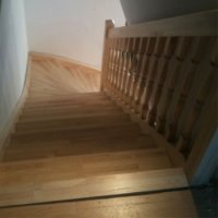 Viertelgewendelte Treppe