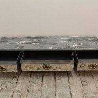 Lowboard