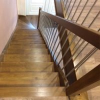 Viertelgewendelte Treppe