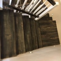 halbgewendelte Betontreppe