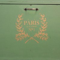 Sekretär - Paris-