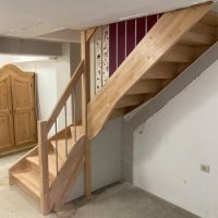 Viertelgewendelte Treppe Buche