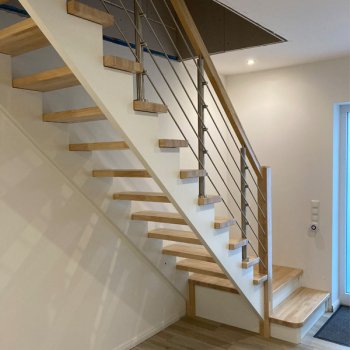 aufgesattelte Treppe